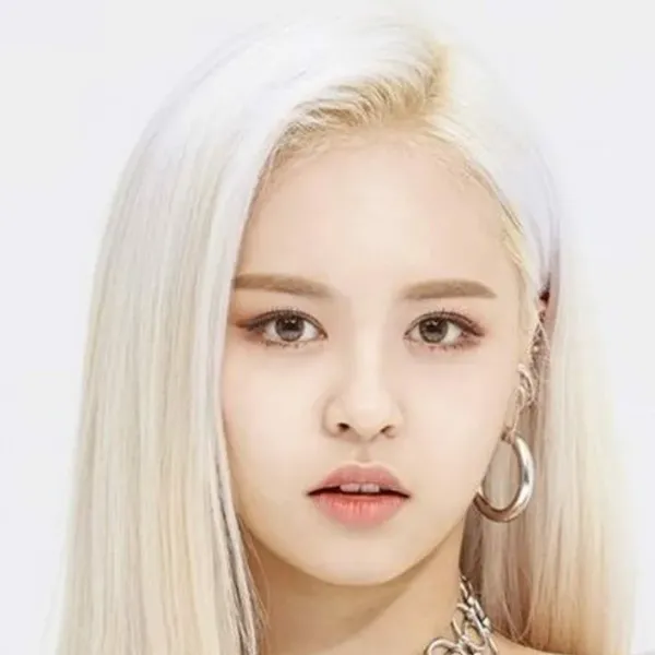 E:U