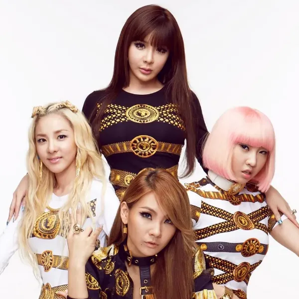 2NE1